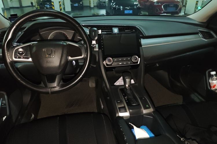Used Honda Civic 2016 180TURBO CVT Comfort Version
