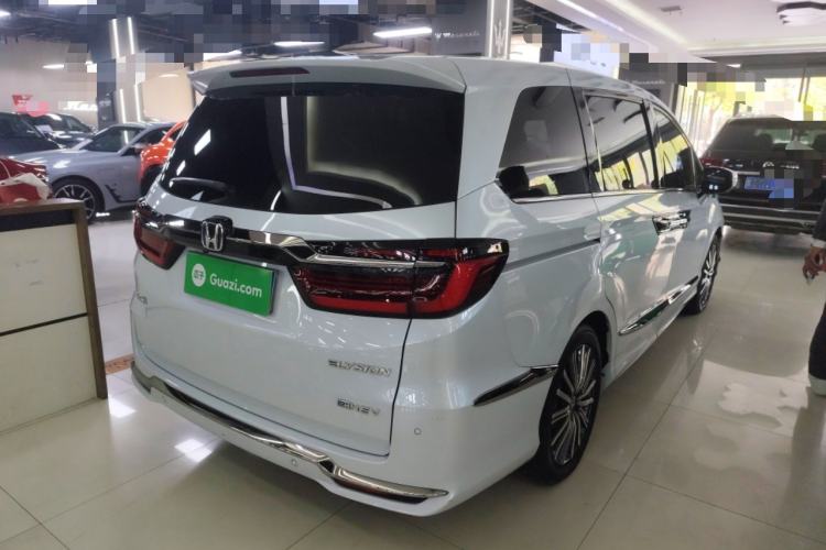 Used Honda Elysion 2024 2.0L eHEV Luxury Edition
