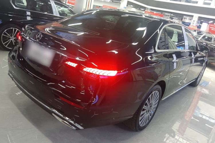 Used Mercedes-Benz E-Class 2023 Updated E 300 L Fashion Edition
