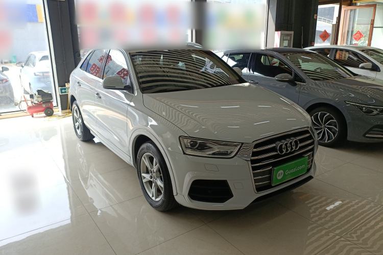 Used Audi Q3 2017 35 TFSI Fashion Model
