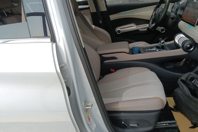 Used BYD Yuan PLUS 2024 Honor Edition 430KM Beyond Model
