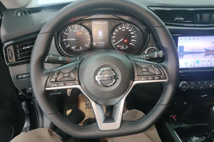 Used Nissan X-Trail 2023 Classic 2.0L Two-Wheel Drive Smart Connect & Comfort Edition Steering Wheel