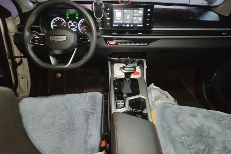 Used Geely Auto Emgrand 2025 4th Generation 1.5L CVT Longteng Edition