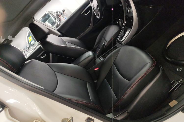 Used Hyundai Elantra (5th Generation / Langdong) 2016 1.6L Automatic Prestige Model