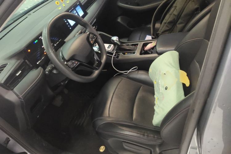 Used Roewe i5 2023 1.5L CVT Luxury Edition