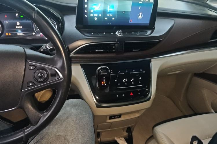 Used Buick GL8 2020 Land Business Class 652T Luxury Model