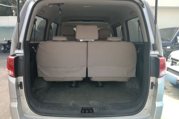 Used JAC Refine M4 2016 2.0L Manual Luxury Version