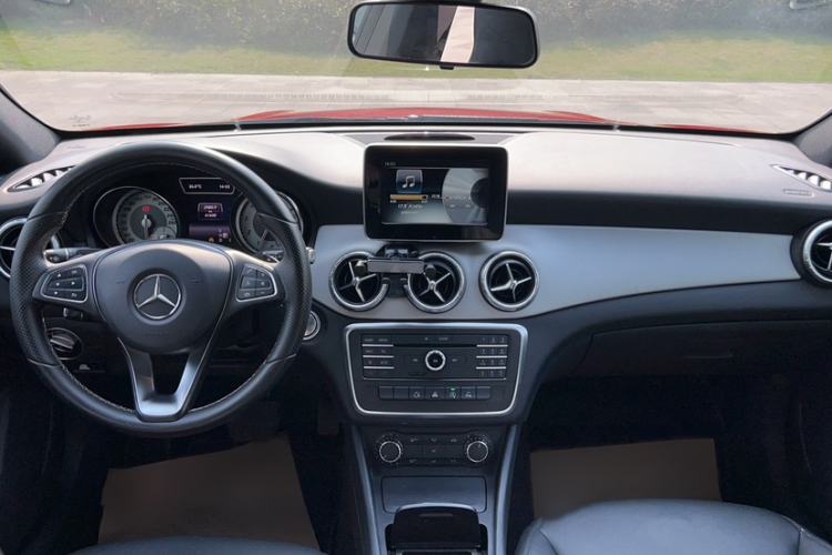 Used Mercedes-Benz CLA 2015 CLA 200