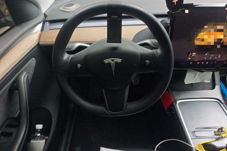 Used Tesla Model Y 2022 Rear-Wheel-Drive Version