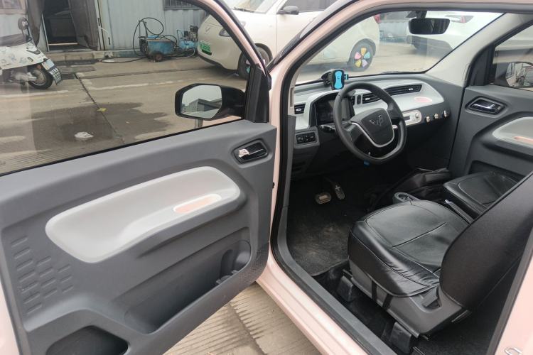Used Wuling Hongguang MINIEV 2022 Macaron Premium Model – Lithium Ternary Battery Driver Seat