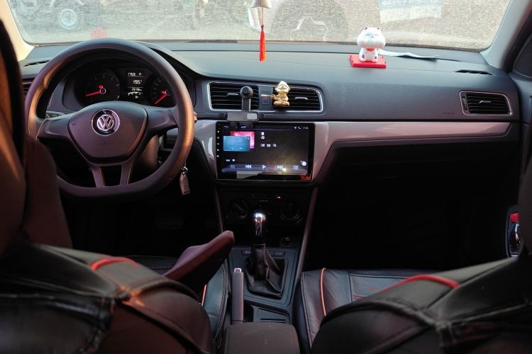 Used Volkswagen Lavida 2017 1.6L Automatic Fashion Edition
