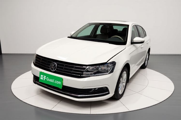 Used Volkswagen Lavida 2017 1.6L Automatic Comfort Edition