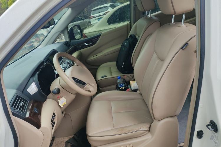 Used Nissan Quest 2015 3.5L SL
