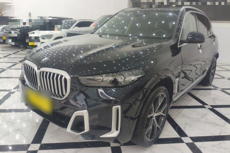 Used BMW X5 2023 xDrive 30Li Luxury M Sport Package