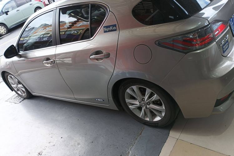 Used Lexus CT 2014 CT200h Elite Edition Monochrome