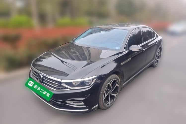 Used Volkswagen Magotan 2023 2 Million Units Limited Edition 330TSI DSG Leading Version