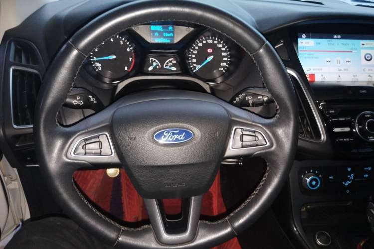 Used Ford Focus 2020 Hatchback Classic 1.5L Automatic Trendy Model
