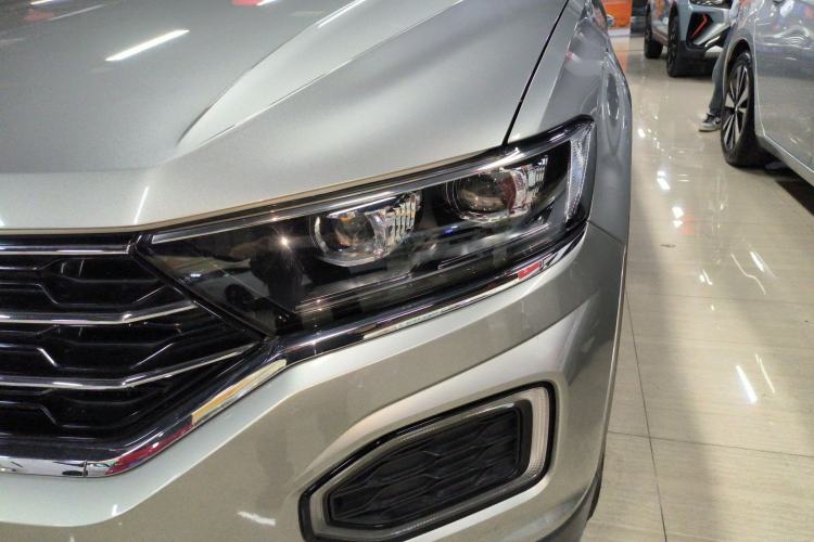 Used Volkswagen T-ROC 2020 230TSI DSG Two-Wheel Drive Advanced Version Left Front Headlight