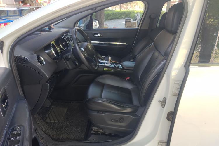 Used Peugeot 3008 2015 1.6THP Automatic Prestige Edition Left Front Seat