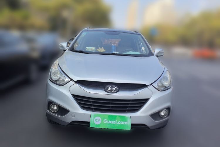 Used Hyundai ix35 2010 2.0L Automatic Two-Wheel Drive Elite Edition GLS