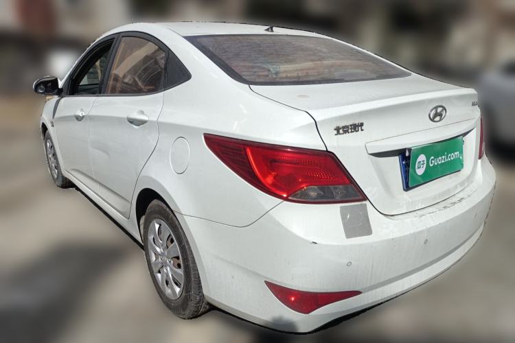 Used Hyundai Verna (older generation) 2014 1.4L Manual Smart GLS Trim
