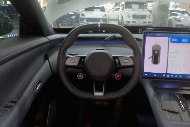 Used Xiaomi Auto YU7 2025 Ultra-Long Range Rear-Wheel Drive Version Steering Wheel