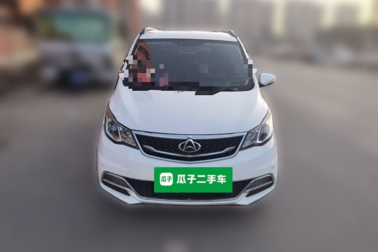 Used CHANGAN KAICHENG Oushang A600 2016 1.5L Manual Fashion 7-Seater Front