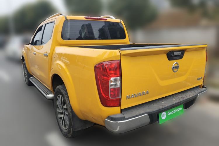 Used Nissan Navara 2021 2.5L Automatic 4x4 Premium Version QR25