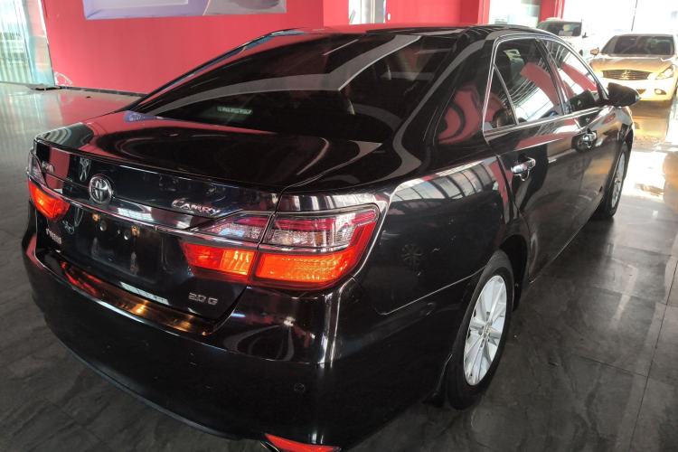 Used Toyota Camry 2016 2.0G 10th Anniversary Leading Edition Rear Right 45 Deg