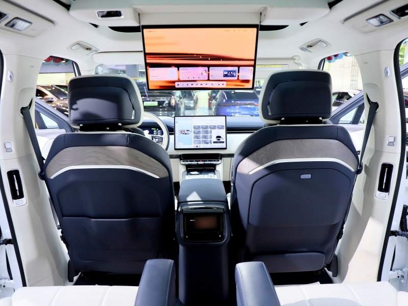 Used Zeekr 9X 2025 Ultra Edition 70kWh — 38