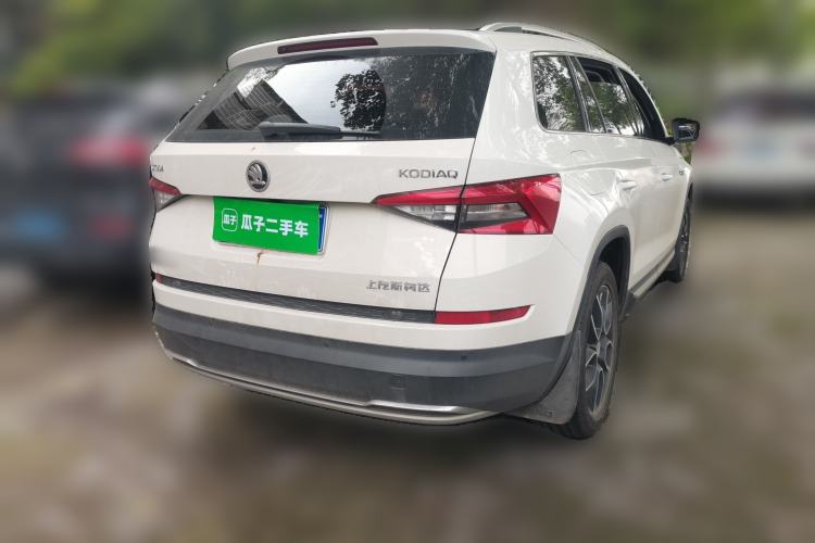 Used Skoda Kodiaq 2017 TSI330 7-Seater Two-Wheel-Drive Luxury Edition
