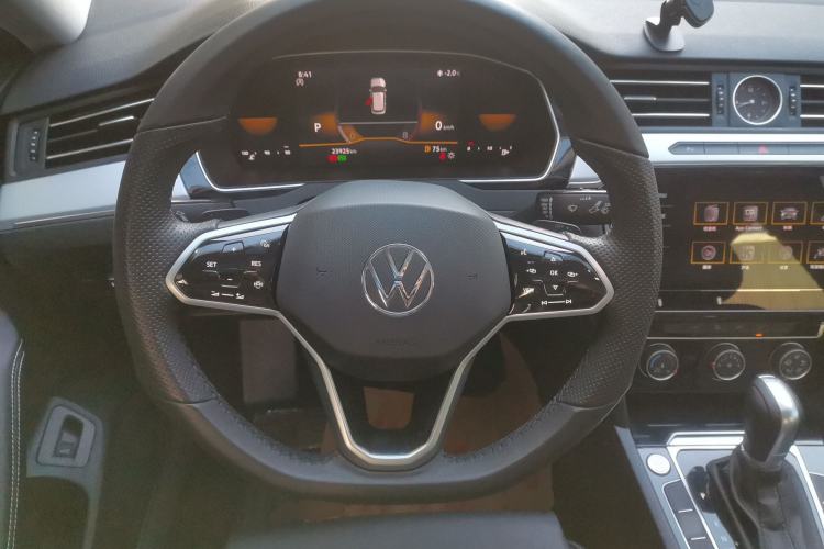 Used Volkswagen Magotan 2025 Zhongxiang Version 280TSI DSG Comfort Edition