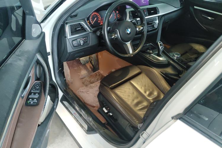 Used BMW 3 Series 2019 320i M Sport Night Edition
