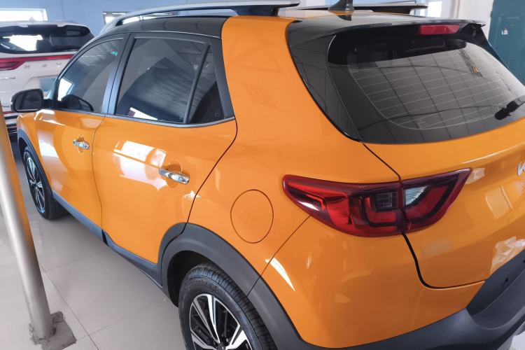 Used Kia kx1 Stonic 2021 1.4L CVT Sunroof Model Rear Left 45 Deg
