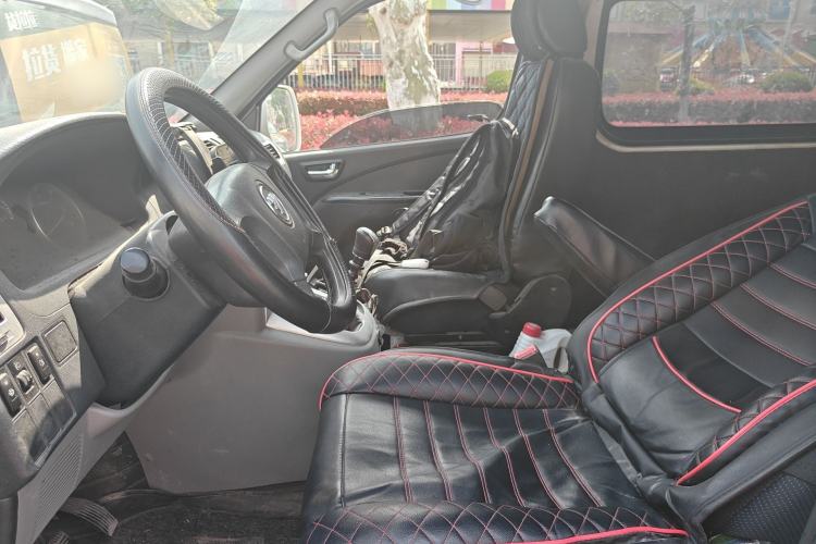 Used Foton Scenic G5 2022 2.0T Diesel Commercial Version Standard Window 5/6 Seats 4F20TC3 Left Front Seat