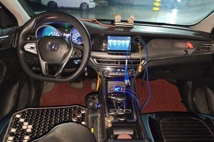 Used CHANGAN Eado New Energy 2019 EV460 Smart Edition Center Console