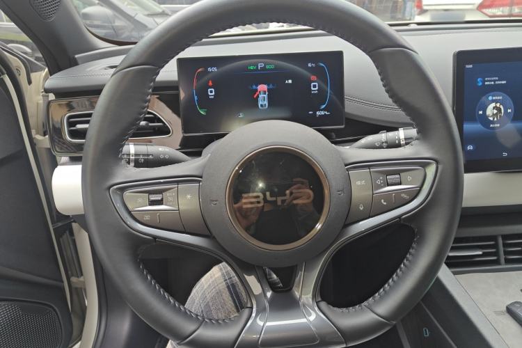 Used BYD Seal 06 New Energy 2024 DM-i 80KM Luxury Model
