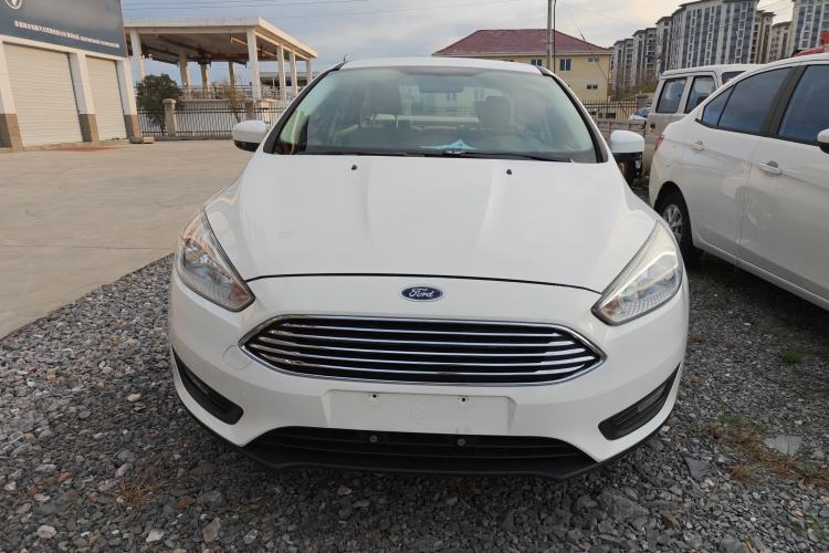 Used Ford Focus 2017 Sedan 1.6L Manual Comfort Plus SmartDrive Edition
