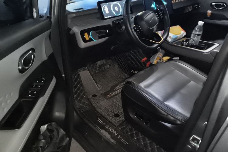 Used AION Y 2022 70 Intelligent Edition Lithium Iron Phosphate Interior 3