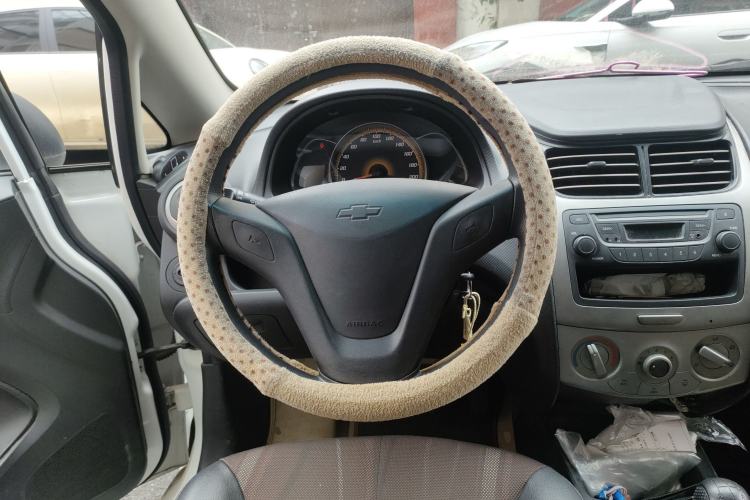 Used Chevrolet Sail 2013 Sedan 1.2L Manual Fashionable Happiness Edition