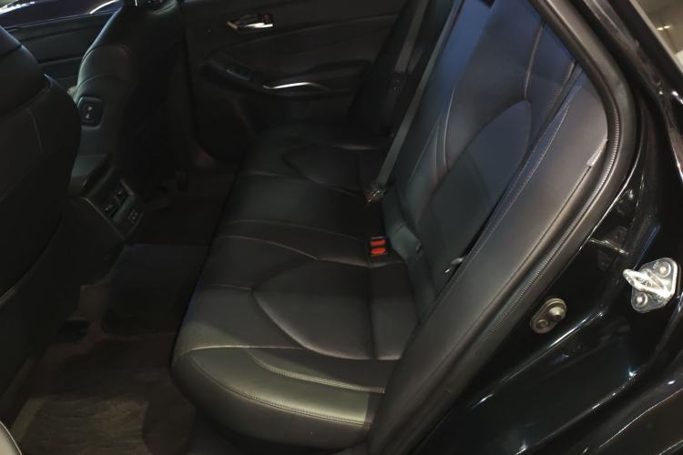 Used Toyota Avalon 2022 Dual-Engine 2.5L Luxury Edition Left Rear Seat