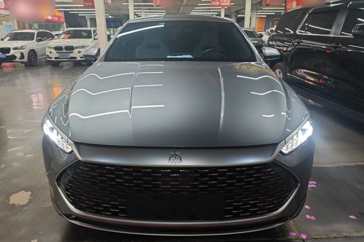 Used BYD Qin PLUS 2024 HONOR Edition DM-i 55KM Leading Model
