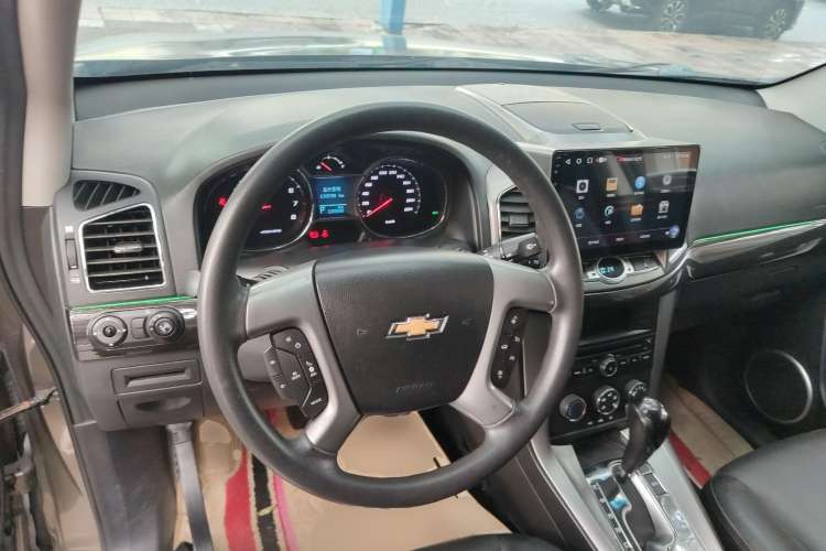 Used Chevrolet Captiva 2015 2.4L Two-Wheel Drive Urban Version 7 Seats