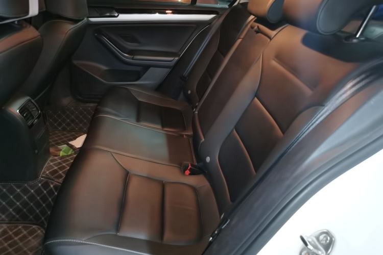 Used Volkswagen Sagitar 2018 1.6L Automatic Comfort Model Left Rear Seat