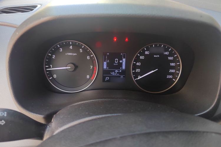 Used Hyundai ix25 2015 1.6L Automatic Two-Wheel Drive Smart GLS Trim Instrument Cluster