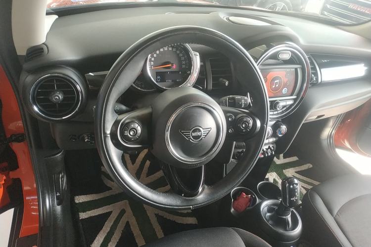 Used MINI MINI 2019 1.5T ONE PLUS
