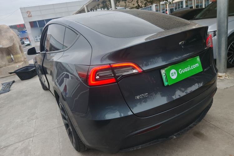 Used Tesla Model Y 2021 Long-Range All-Wheel-Drive Version Rear Left 45 Deg