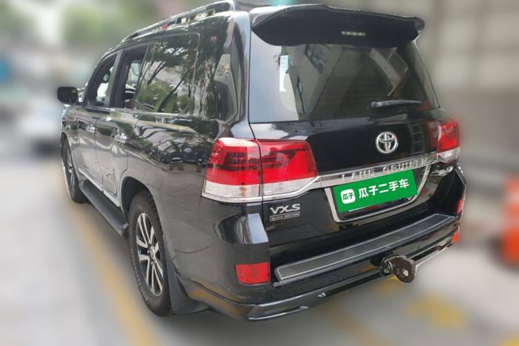 Used Toyota Land Cruiser 2018 5.7L VX-S 7-Seater Middle East Version Rear Left 45 Deg