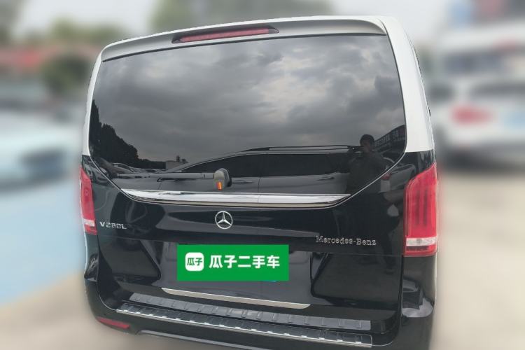 Used Mercedes-Benz V-Class 2022 V 260 L Long-wheelbase Luxury Edition Rear