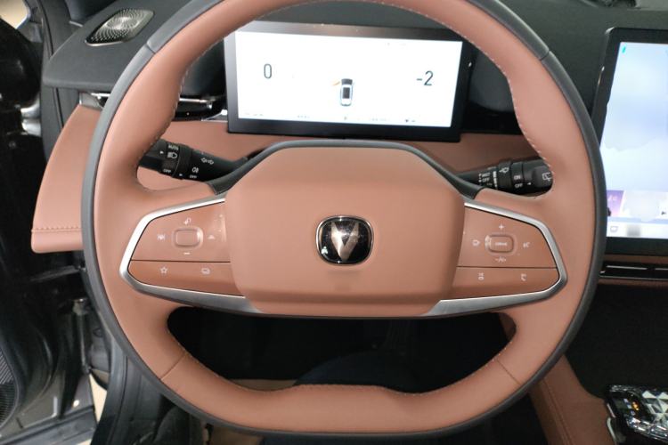 Used CHANGAN UNI-Z New Energy 2024 Blue Whale Smart Electric iDD 125km Beyond Edition Steering Wheel